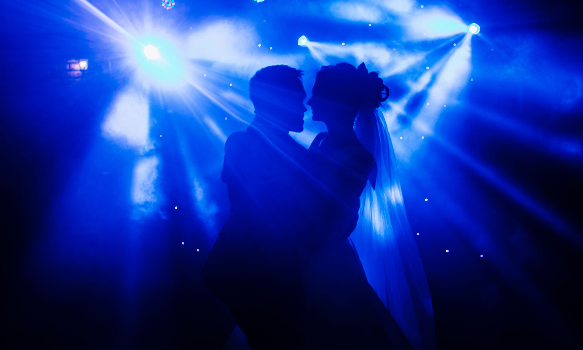 הגברה ותאורה לחתונה